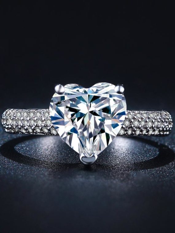 Classic Heart Diamond Princess Ring