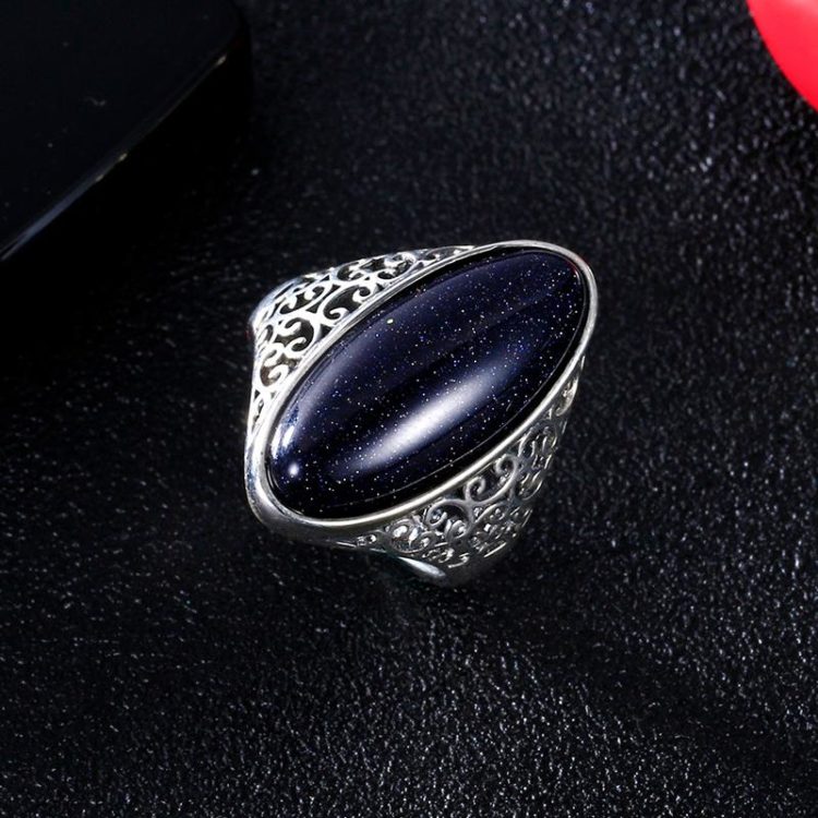 Ave - Vintage Blue Elegant Ring